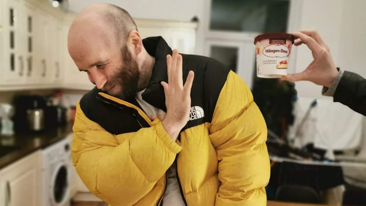 Чоловік на місяць відмовився від фастфуду: його висновок вас здивує Чоловік на місяць відмовився від фастфуду: його висновок вас здивує