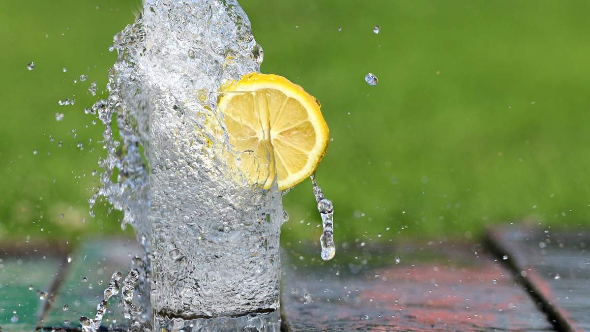 Як правильно пити воду: головне правило, яке потрібно врахувати Як правильно пити воду: головне правило, яке потрібно врахувати
