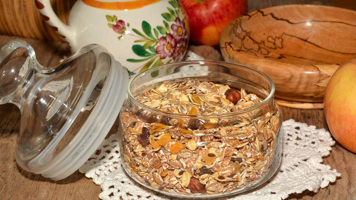 Овсянка на завтрак: как приготовить быстро и вкусно - простой рецепт Овсянка на завтрак: как приготовить быстро и вкусно - простой рецепт