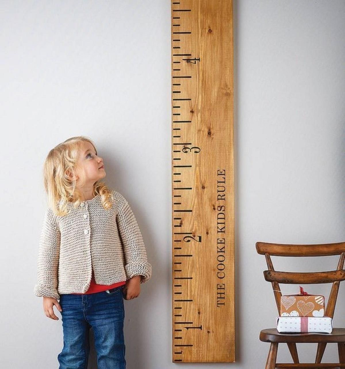 Як швидко дізнатися свій зріст: незвичайний лайфхак показали на відео