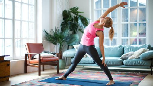 Як тренуватися вдома без інвентарю: вправи на все тіло