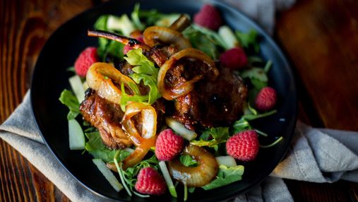 Дієтичний салат з кальмарів: смачний рецепт для тих, хто на дієті