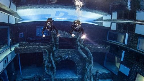 Затонувший город: как внутри выглядит самый глубокий бассейн в мире – захватывающие видео